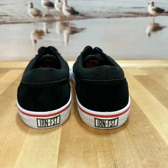 IRON FIST BLACK LOW TOP SNEAKERS NEW NO BOX - Picture 2 of 7